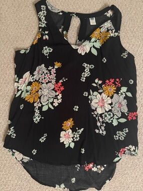 Old Navy Black Floral Sleeveless Camisole with Keyhole Back